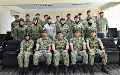 MUZAKARAH SESSION BETWEEN COMMANDANT OF TRAINING INSTITUTE RBAF AND PARTICIPANTS OF THE INTERMEDIATE OFFICERS TACTICS COURSE