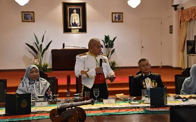 MAJLIS MAKAN MALAM BERADAT SEMPENA PERTUKARAN KOMANDAN INSTITUT LATIHAN ANGKATAN BERSENJATA DIRAJA BRUNEI