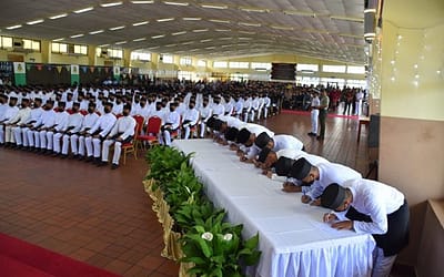 UPACARA MENANDATANGANI BAF 122 BAGI REKRUT LELAKI PENGAMBILAN KE-172 DAN REKRUT WANITA PENGAMBILAN KE-58