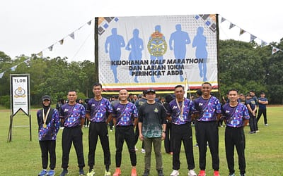 TRAINING INSTITUTE PERSONNEL IN MINDEF COMBINED TEAM COMPETED IN THE ROYAL BRUNEI ARMED FORCES HALF MARATHON COMPETITION
