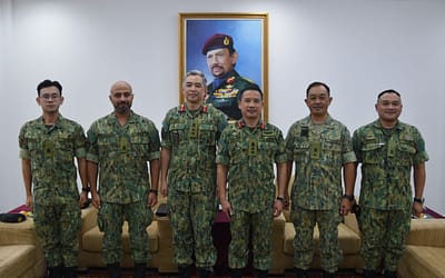 TRAINING INSTITUTE COMMANDANT RECIEVES FAREWELL CALL FROM SENIOR DENTAL OFFICER, PENANJONG DENTAL SERVICE