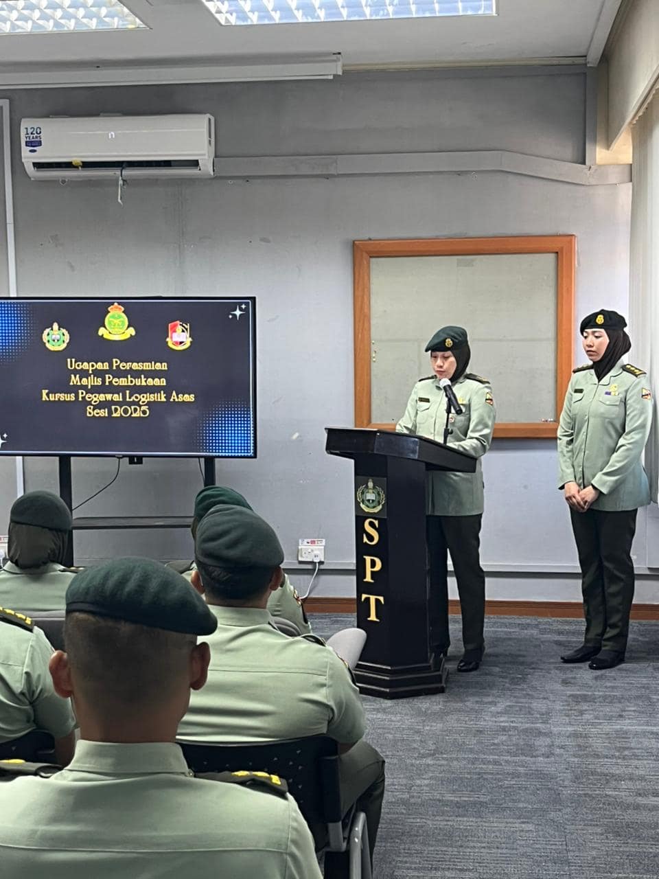 Majlis Pembukaan Kursus Pegawai Logistik Asas Sesi 2025 02.png