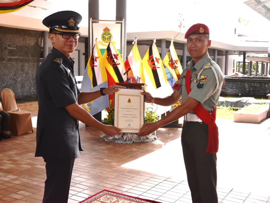 Penyampaian Sijil dan Penutupan Kursus Kerani Kanan Siri 1 2025 07.png