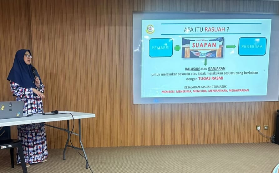 KURSUS KETUA SEKSYEN GAJI SESI 2025 MEMBUAT LAWATAN SAMBIL BELAJAR KE BIRO MENCEGAH RASUAH (BMR) 02.png