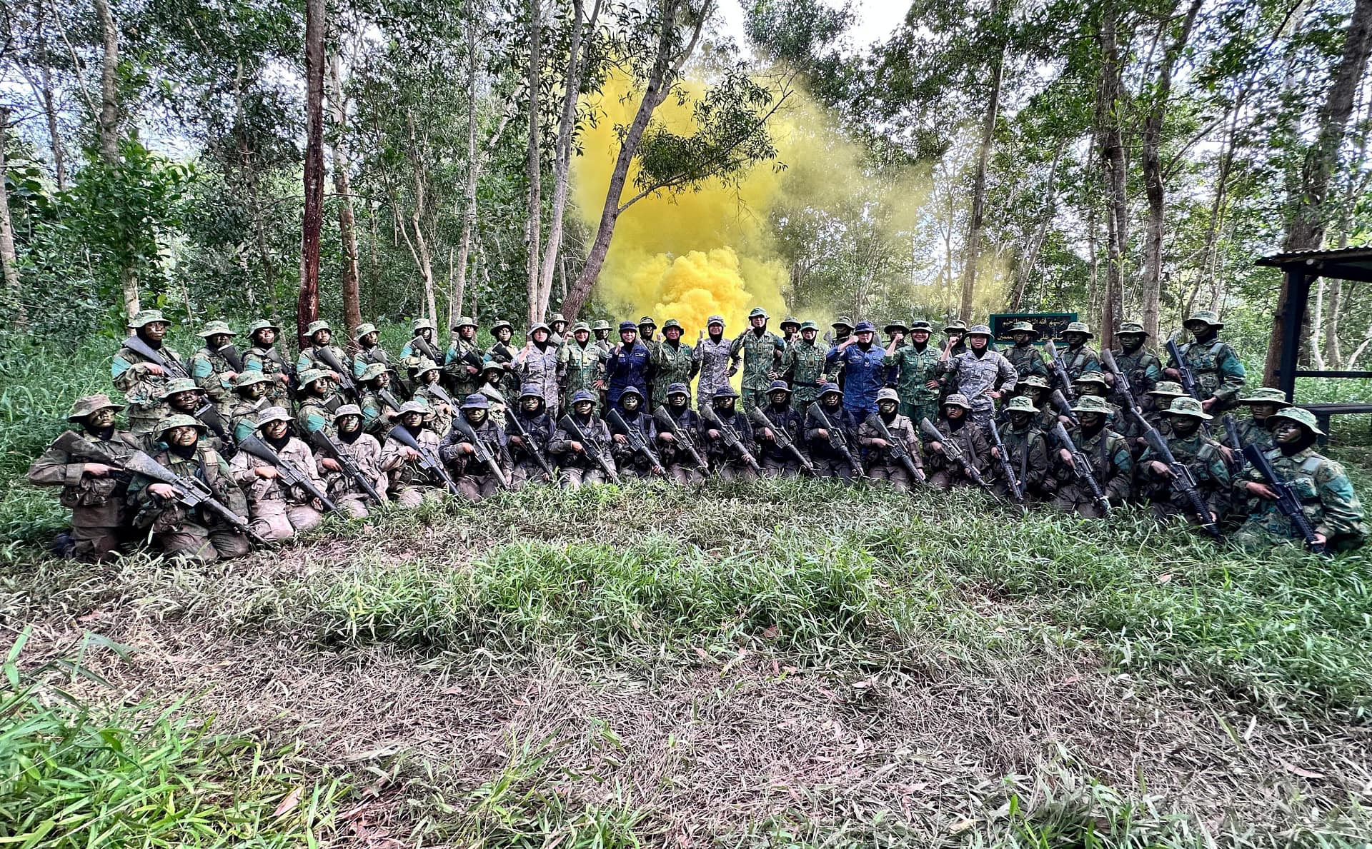 Eksesais Hutan Mahu Tahu bagi Rekrut Lelaki Pengambilan ke 178 dan Rekrut Wanita Pengambilan ke 60 04.jpg