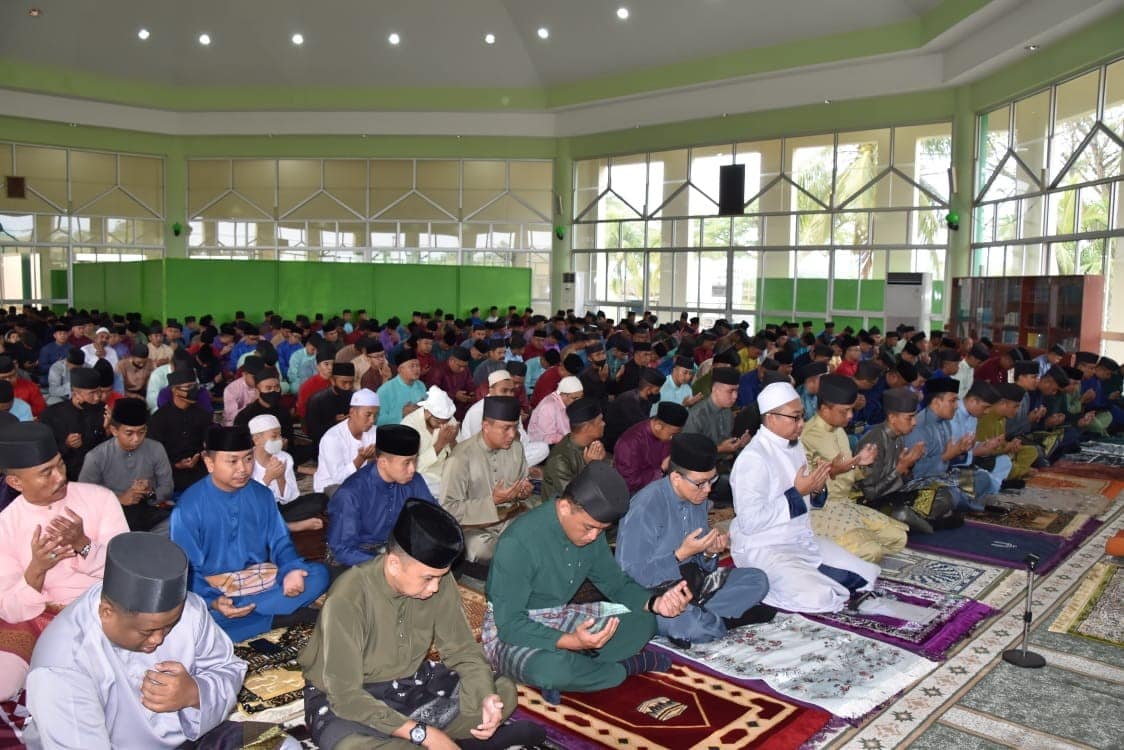 raya 1.jpg