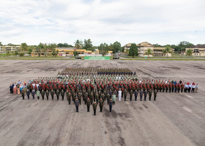 PERBARISAN YM KOMANDAN 5.jpg