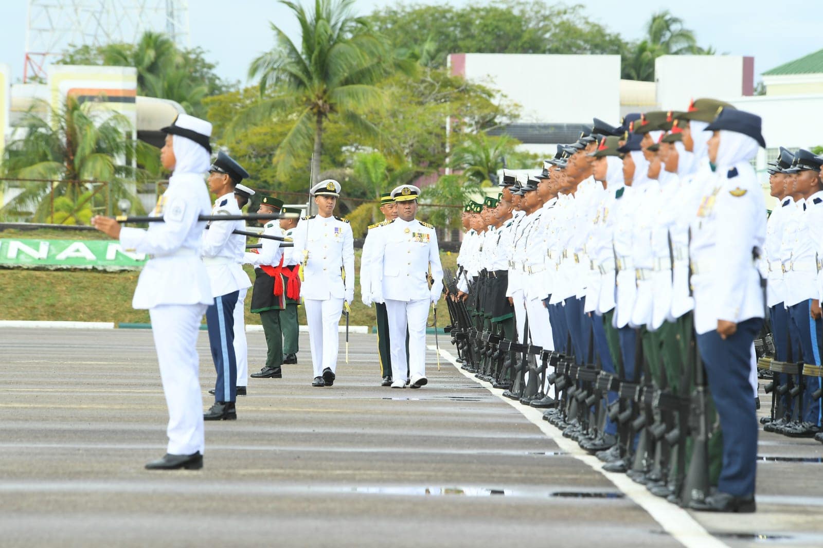 Upacara Perbarisan Tamat Latihan Rekrut Lelaki Pengambilan ke 172 dan Rekrut Wanita Pengambilan ke 58 2.jpg