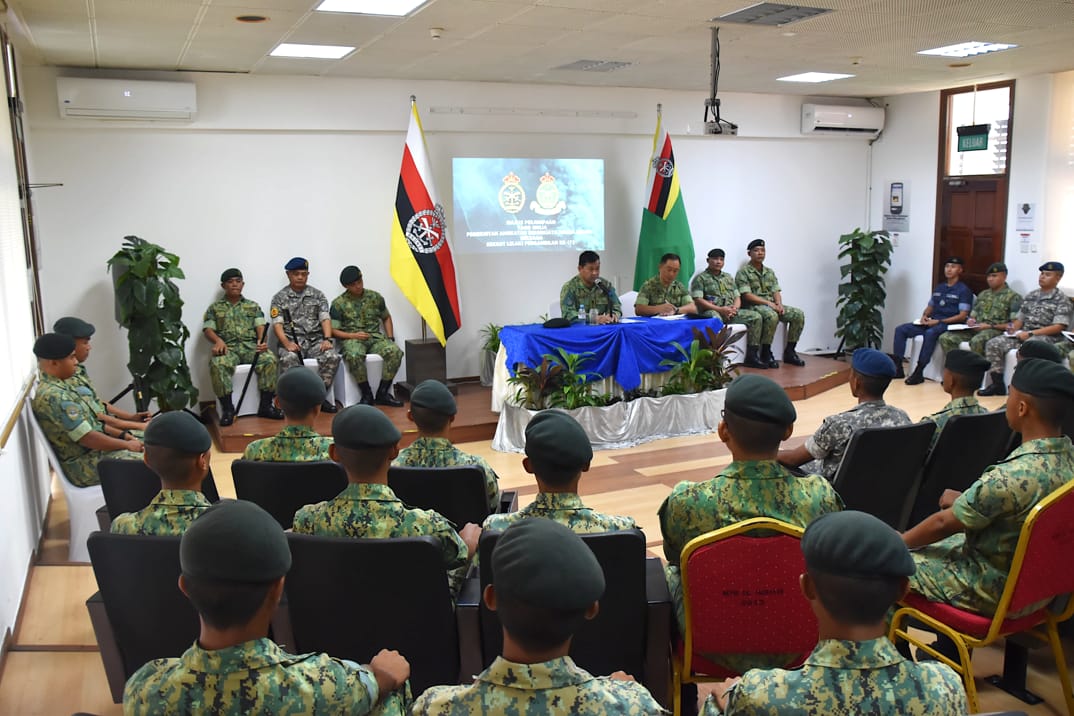 PERJUMPAAN CDF BERSAMA REKRUT LELAKI PENGAMBILAN KE 173.png