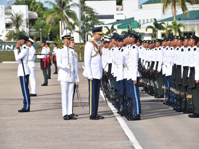 Tamat Latihan Rekrut Lelaki Pengambilan ke 174.jpg