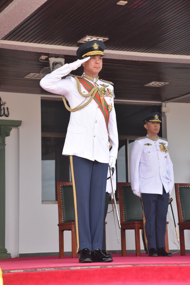 Yang Mulia Brigedier Jeneral (U) Dato Seri Pahlawan Mohammad Sharif bin Dato Paduka Haji Ibrahim.jpg
