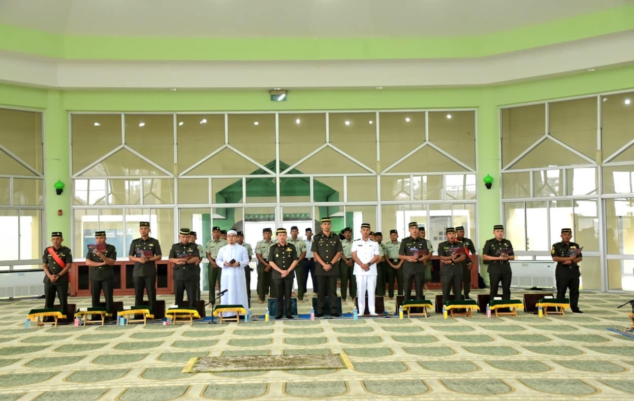KHATAM QURAN REKRUT 174 BERGAMBAR RAMAI TANPA REKRUT.jpg