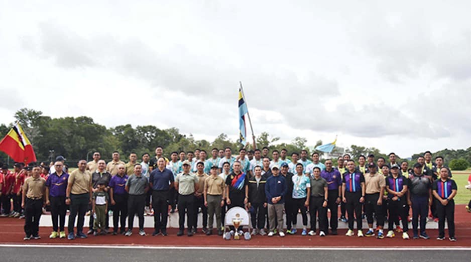 PERLAWANAN AKHIR BOLA SEPAK ANTARA PASUKAN GABUNGAN MINDEF DAN TDDB 2024 3.jpg
