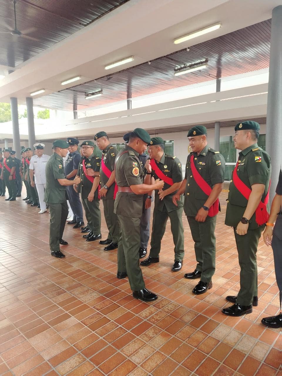 FORCE SERGEANT MAJOR ROYAL BRUNEI ARMED FORCES’ SESSION WITH THE LEADERS OF THE WARRANT OFFICERS LEADERSHIP AND MANAGEMENT COURSE 2024 3.png
