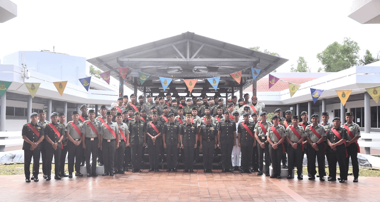 PROMOTION CEREMONY FOR SENIOR NON-COMMISSIONED OFFICERS OF TRAINING INSTITUTE ROYAL BRUNEI ARMED FORCES 22.png