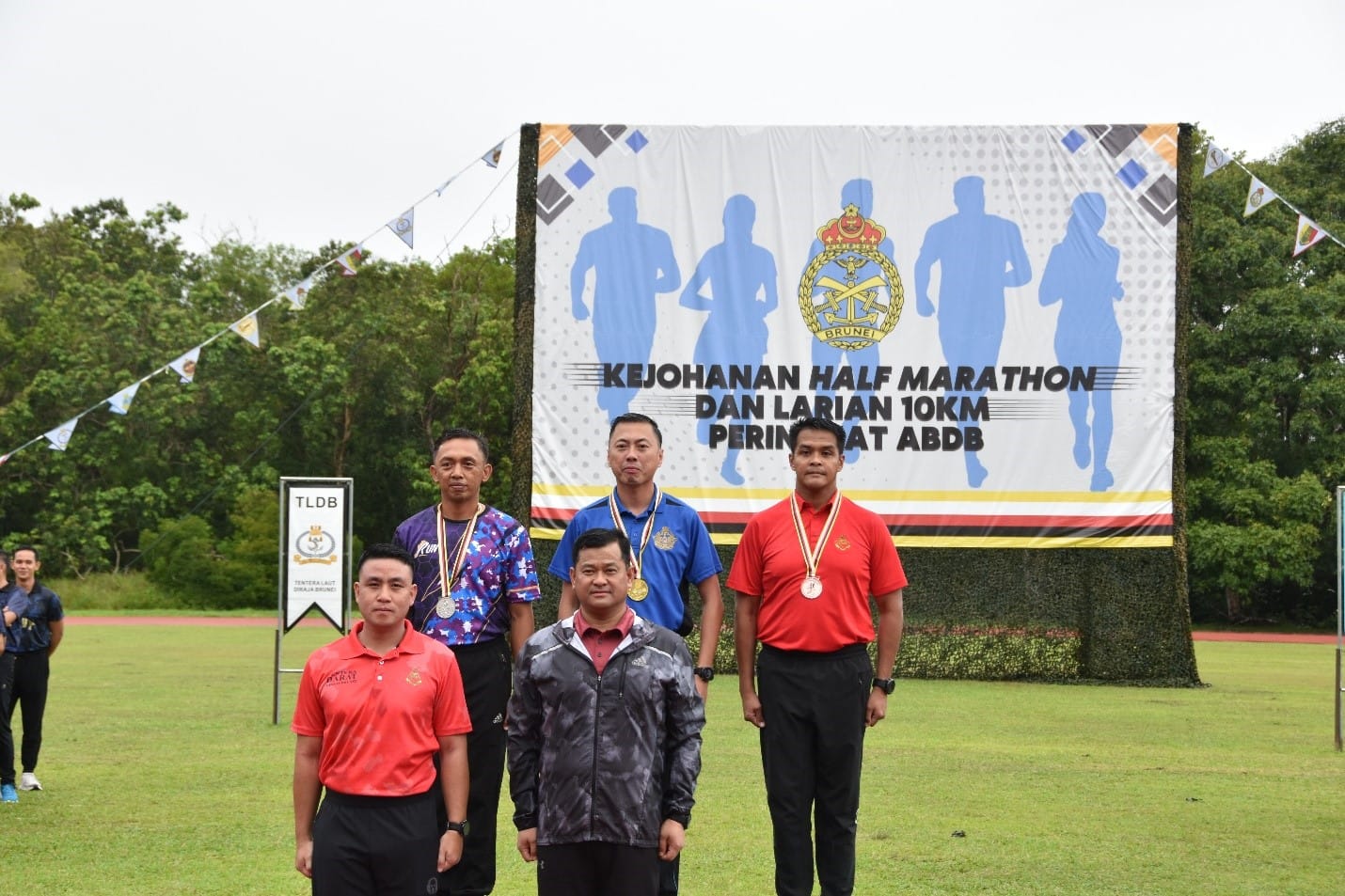 Anggota IL ABDB mengikuti acara Half Marathon ABDB 3.jpg