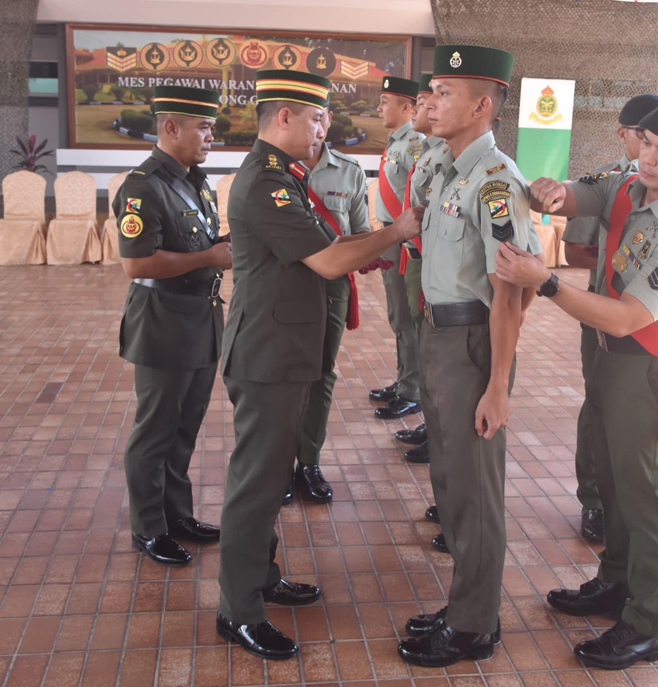 Majlis Kenaikan Pangkat bagi Pegawai Tidak Bertauliah Kanan SESI 4 2024 04.jpg