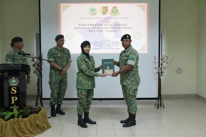 Majlis Penyampaian Sijil serta Penutupan Kursus Pandu Arah GPS Siri 1 2025 03.jpg