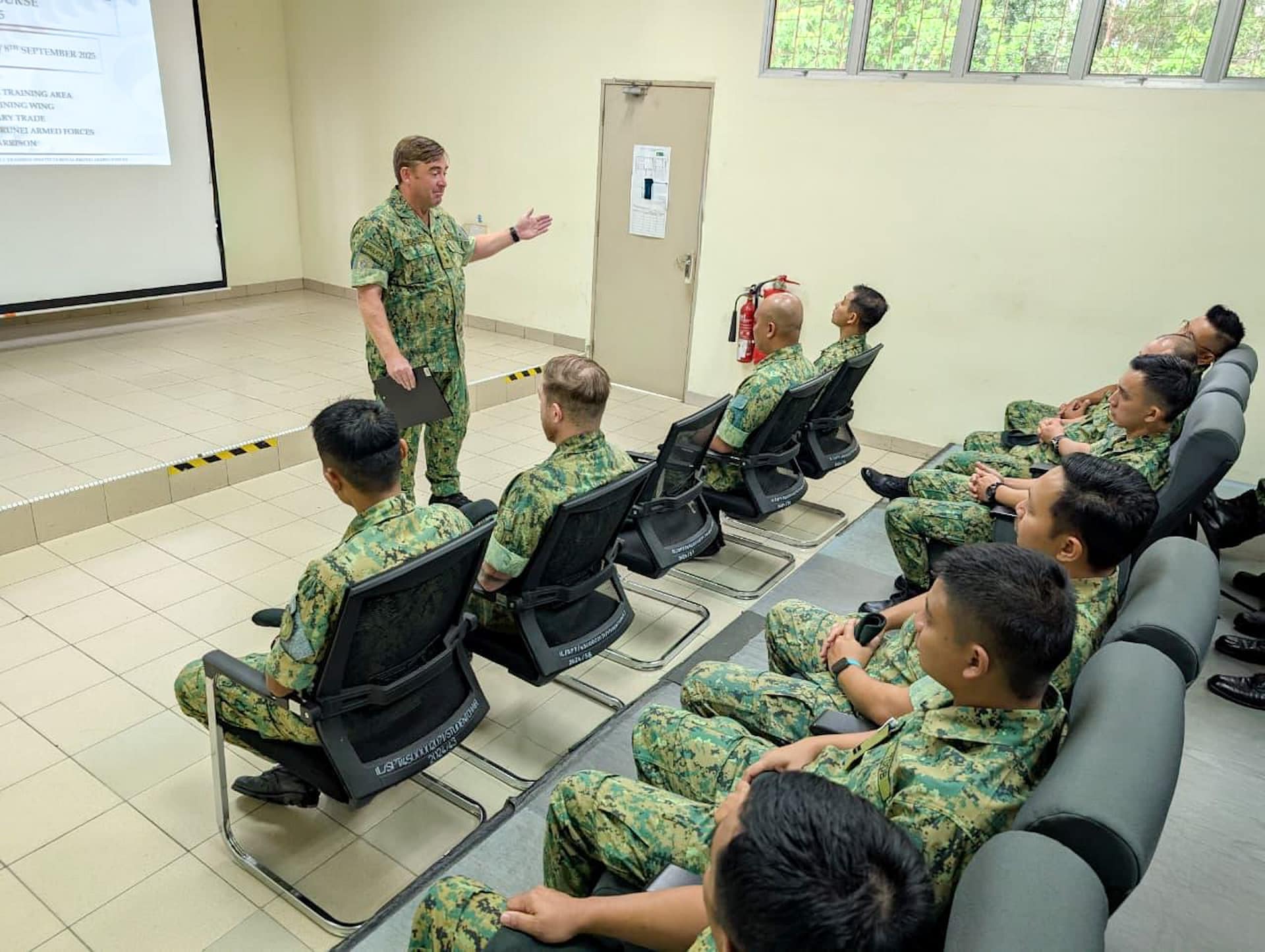 Pembukaan Kursus Land Engineering Command, Leadrship and Management (LECLM) Sesi 2025 02.jpg